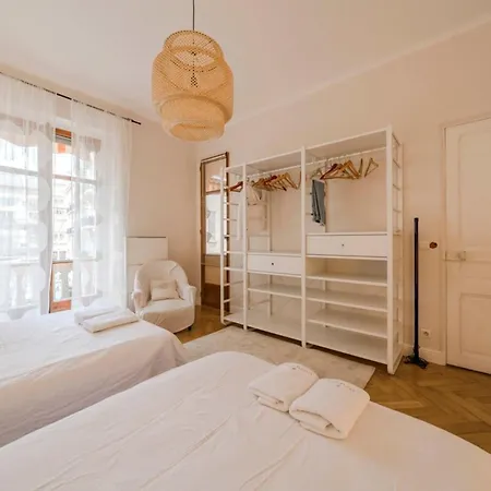 Cozystay 1225 Bourgeois Charm In Center アパート *